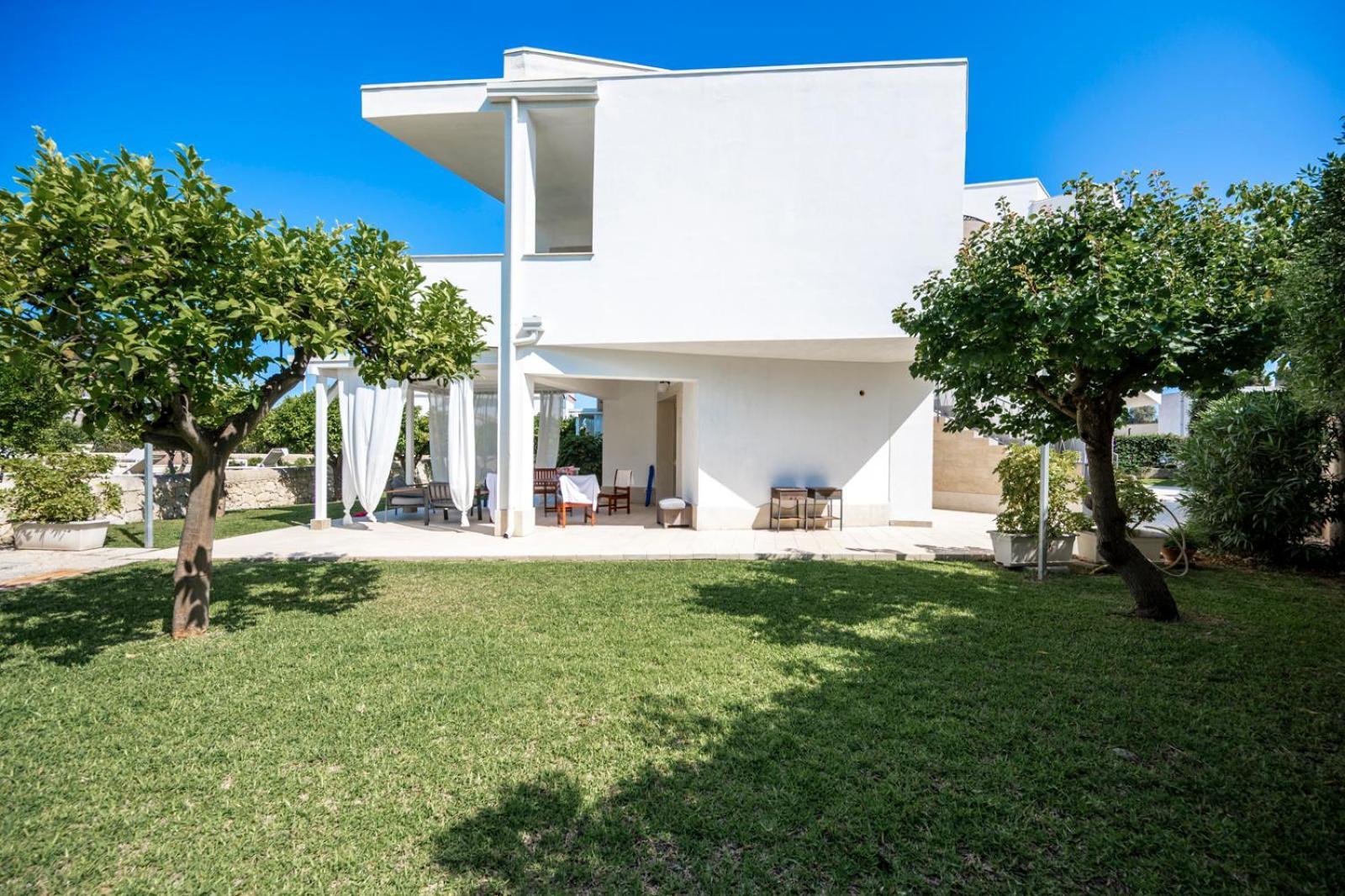 Villa Venera Fontane Bianche Charme Apartments ภายนอก รูปภาพ